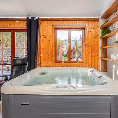 펜션 Beautiful In With Sauna